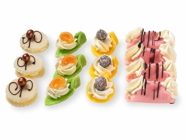 Doosje Marsepein Koek