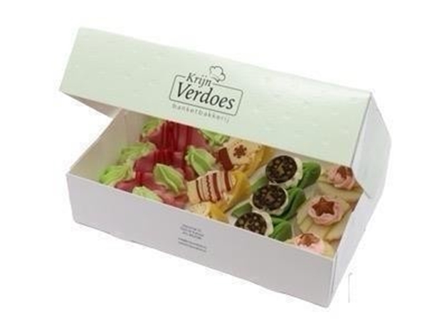 Kerst Marsepeinkoek doosje